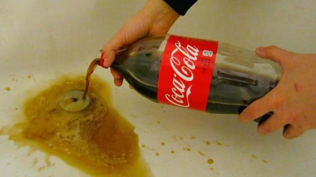 Вред и влияние Кока-колы на организм человека