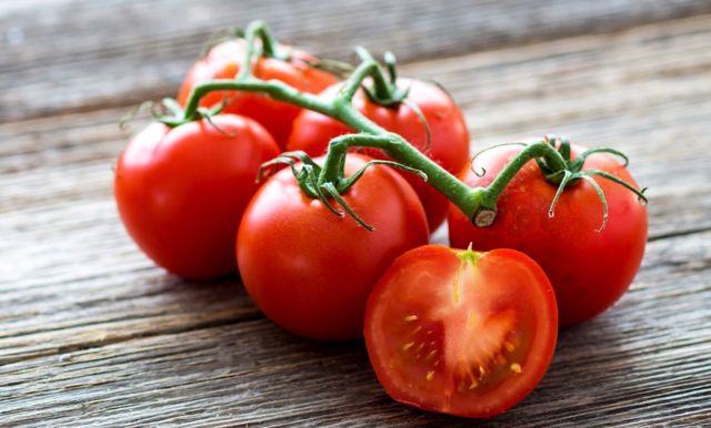 Желтые помидоры — полезные свойства и вред