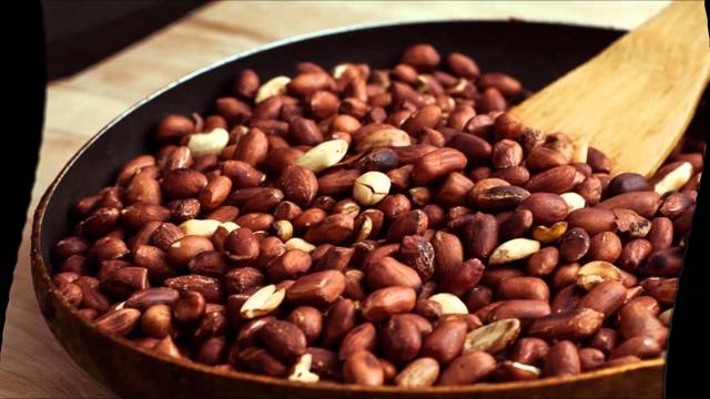 Какие орехи полезнее кушать сырые или жаренные?