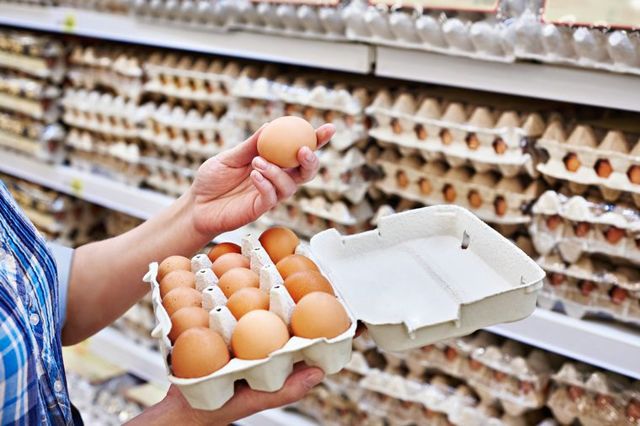 Омлет или вареное яйцо — что полезнее?