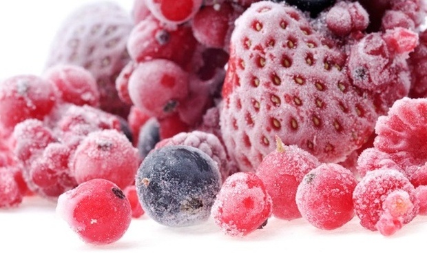 Замороженные ягоды: какая польза и и какой вред