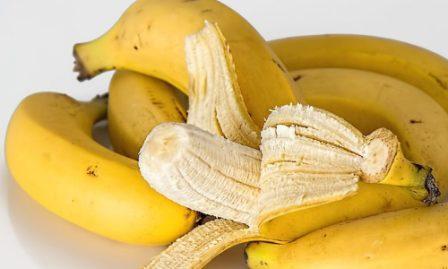 Польза и возможные вред банановой кожуры для человека