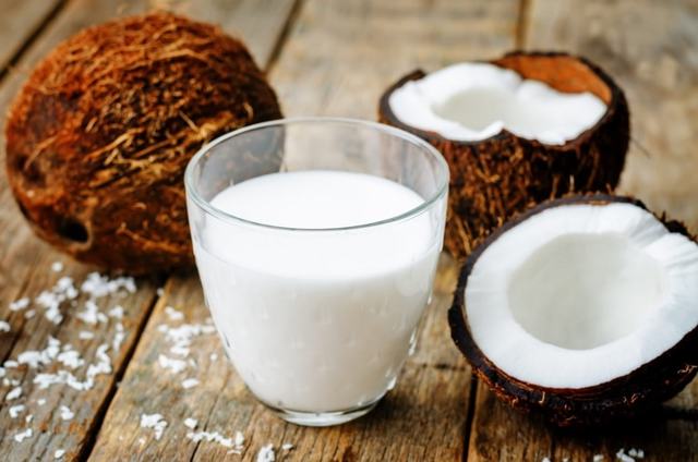 Польза и вред кокосового молока для человека