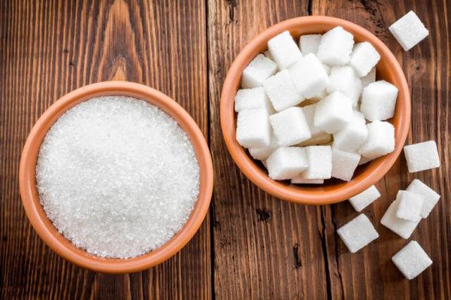 Что вреднее для здоровья сахар или соль