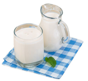 Что полезнее для организма молоко или кефир