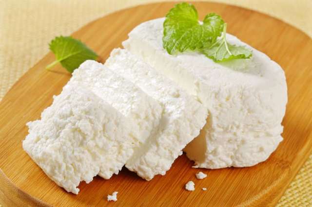 Сыр рикотта — польза и вред