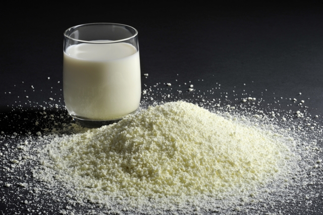 Полезные свойства и вред сухого молока