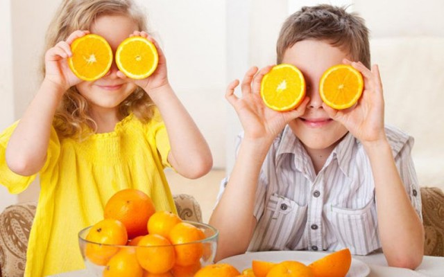 Что полезней для здоровья слива или апельсин?