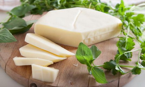 Сыр Сулугуни: польза и вред