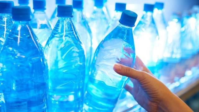 Пластиковые бутылки: вред и польза для организма