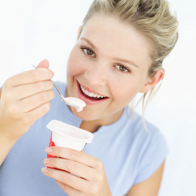 Что полезнее йогурт или ряженка?