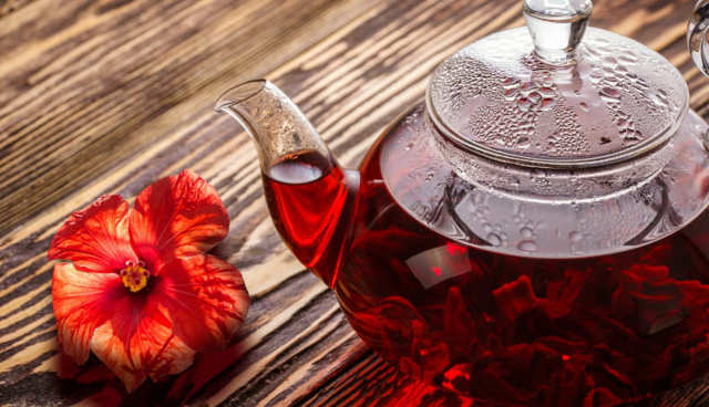 Чай каркаде — польза и вред для организма