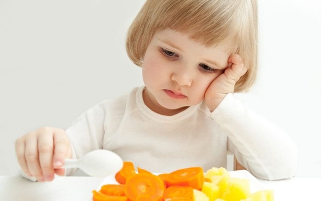 Современные дети едят больше и хуже