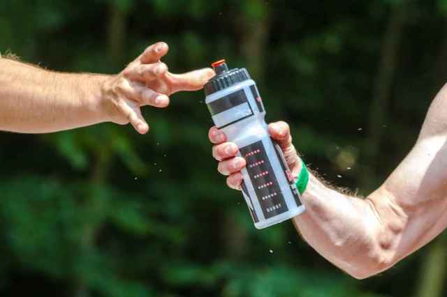 Пить ли воду во время тренировки