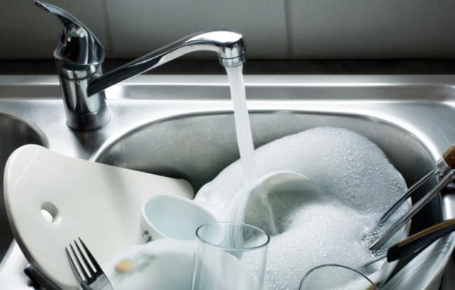 Подари себе жизнь: как правильно мыть посуду