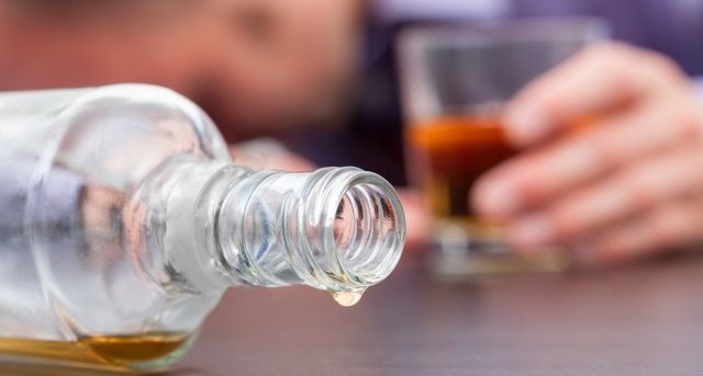 Для беременных не существует безопасных доз алкоголя