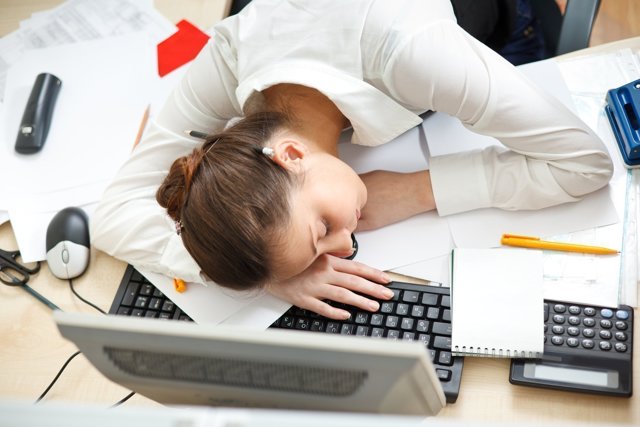 Как бороться с усталостью на рабочем месте?