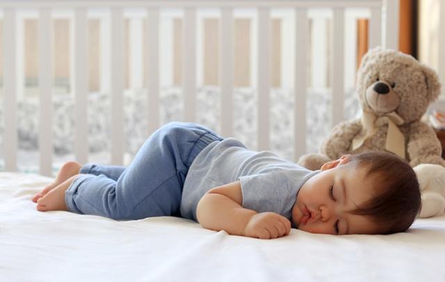 Здоровый сон ребенка: основные правила
