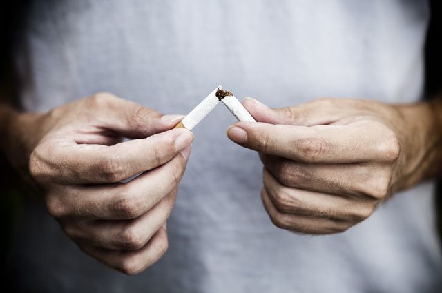 Подросткам нелегко бросить курить