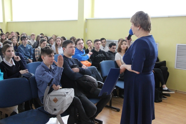 Ученикам 6-х и 7-х классов Южно-Сахалинска рассказали о вреде табачного дыма