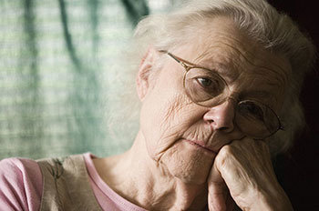 Потеря интереса к окружающему миру оказалась фактором риска деменции