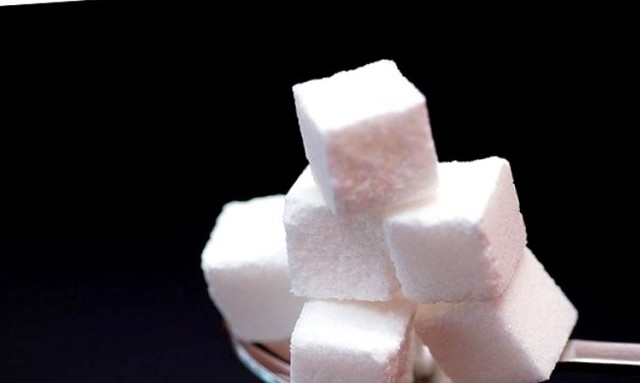 Напитки с добавлением сахара влияют на когнитивное развитие грудных детей