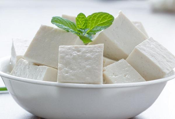 Что такое тофу, и с чем его едят