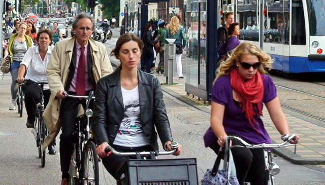 Амстердам – велосипедная столица мира