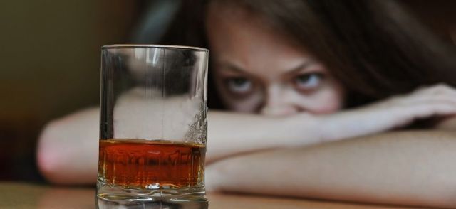 Как остановиться на пути к алкоголизму